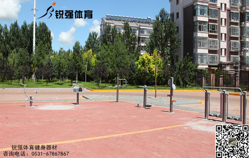 濟南市天橋區某小區健身中心