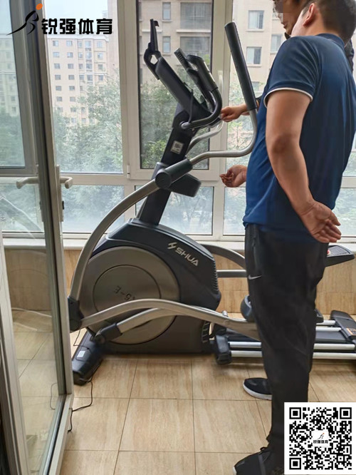 濟南某小區業(yè)主選購的橢圓機
